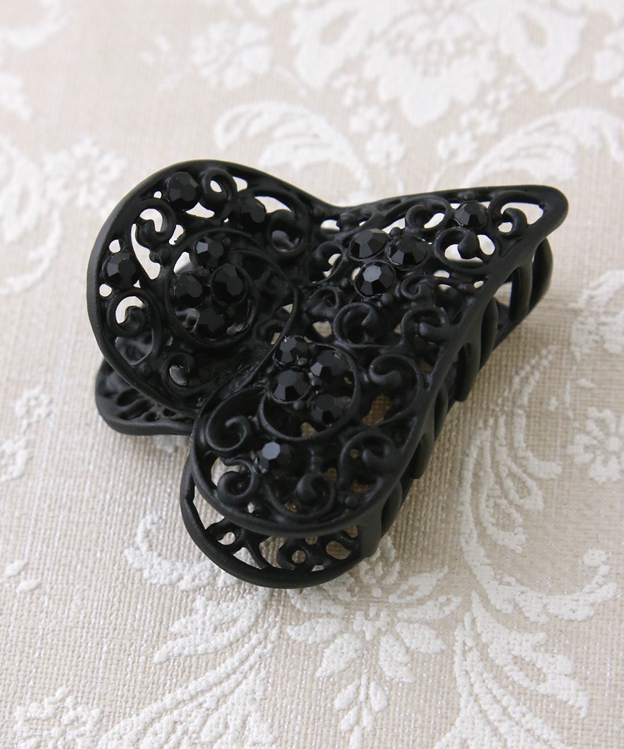 ビジュー付きメタルハート型バンスクリップ