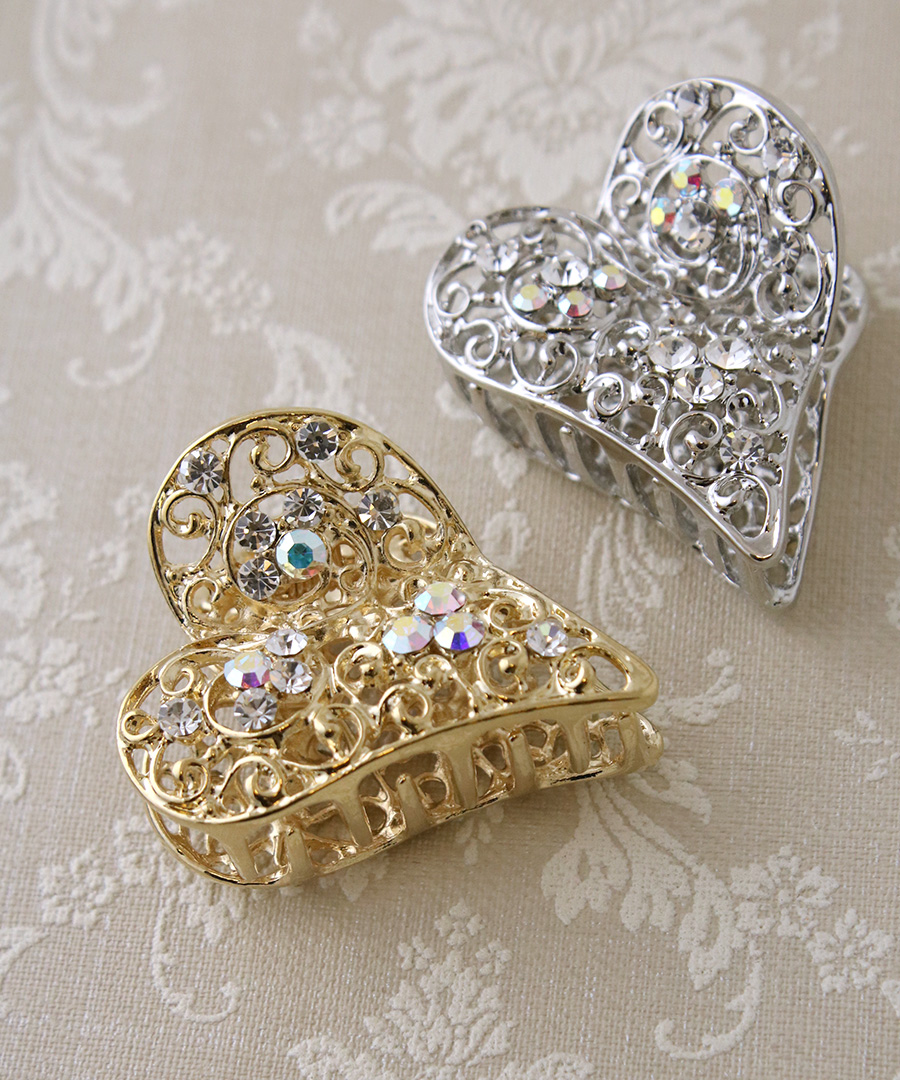 ビジュー付きメタルハート型バンスクリップ