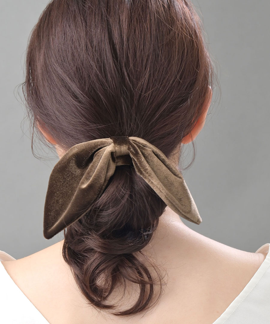 ベロア リボン シュシュ ヘアゴム