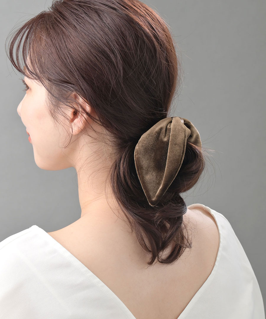 ベロア リボン シュシュ ヘアゴム