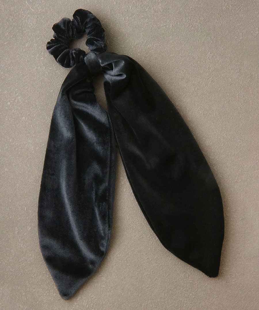 ベロア ロングリボン シュシュ ヘアゴム