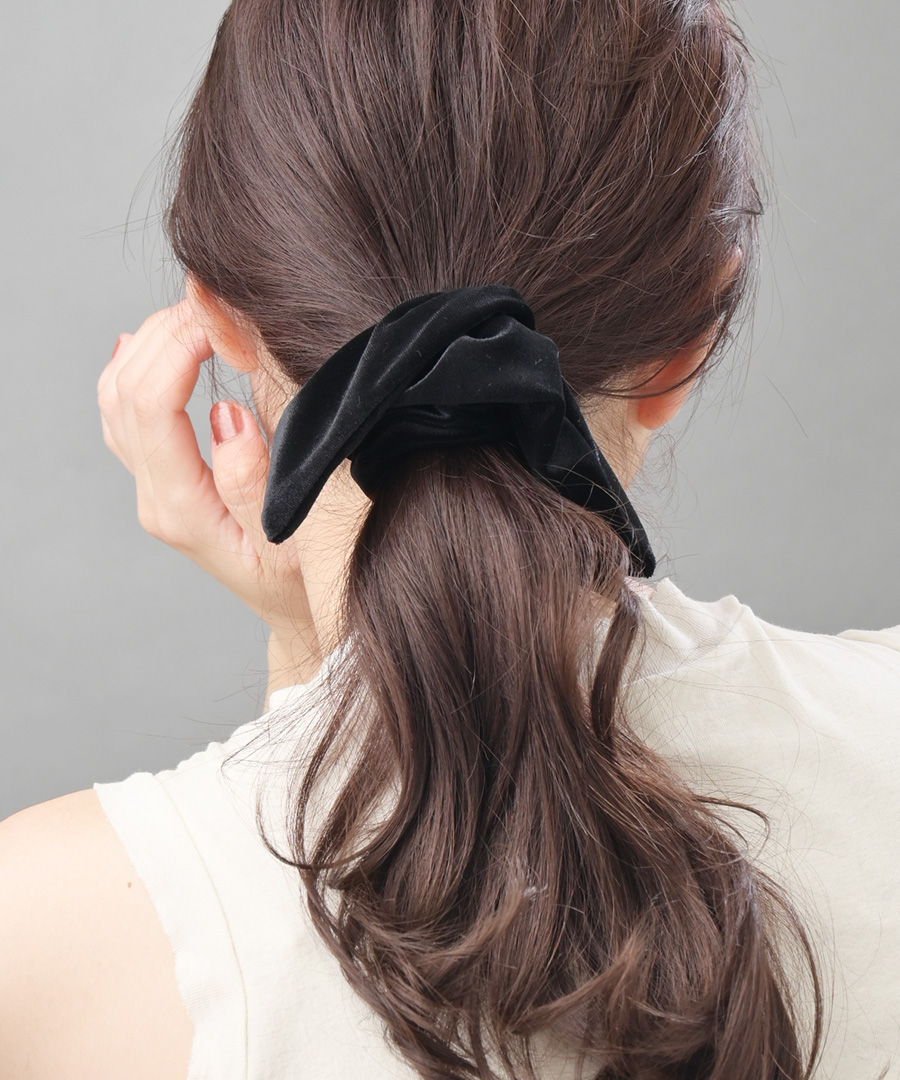 ヴァンテーヌ ベロア スクエア シュシュ Sサイズ ヘアアレンジ 大人