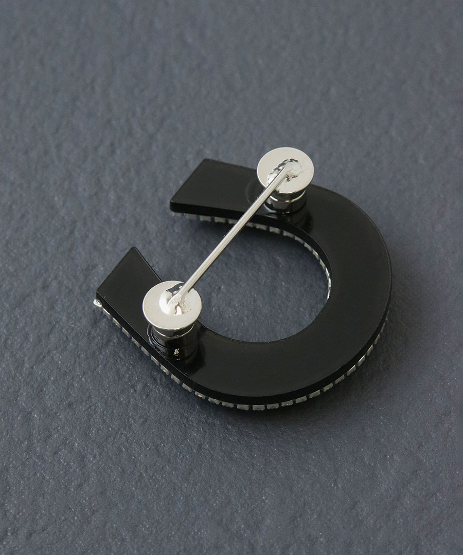 ヴァンテーヌ マグネット式ブローチ 馬蹄モチーフ ホースシュー パール