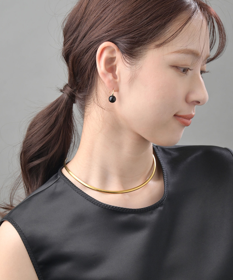 10mm ブラックボール フックピアス