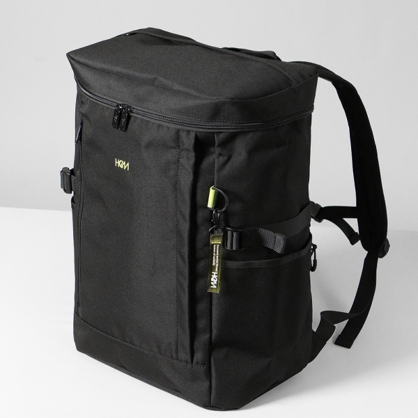 新品未開封　vakt. バクト　バックパック　ショルダーバッグ　リュック HeM（ヘム） バックパック フェイヴ ボックス型 スクールバッグ