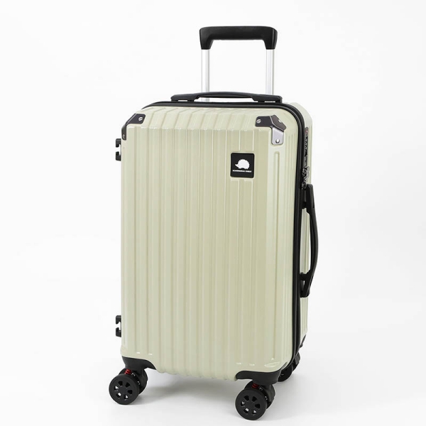 スカンジナビアンフォレスト SCANDINAVIAN FOREST スーツケース 38L S