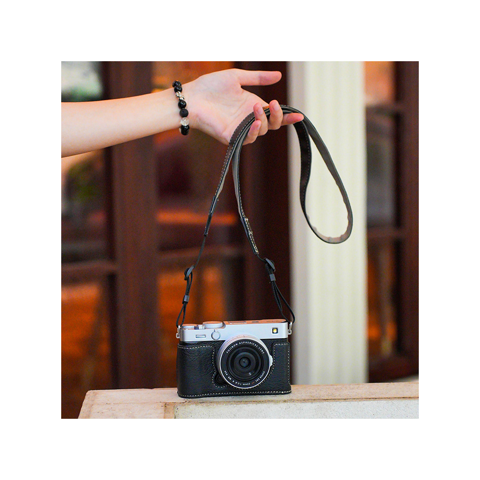 富士フイルム FUJIFILM X-E5 ボディ 専用ボトム PUレザーケース 保護 