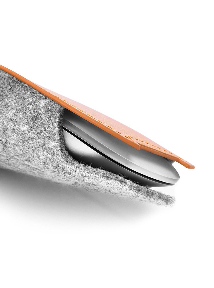 MacBookPro13 【Magic mouse・レザーケース付き！】 台湾 Apple Magic Mouse(1/2Gen)用レザーケースレザーポーチ COZIの