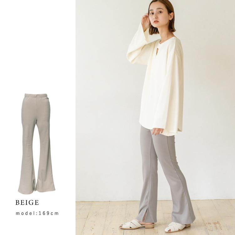 VitaFelice（ヴィータフェリーチェ） SALE フレアパンツ レディース