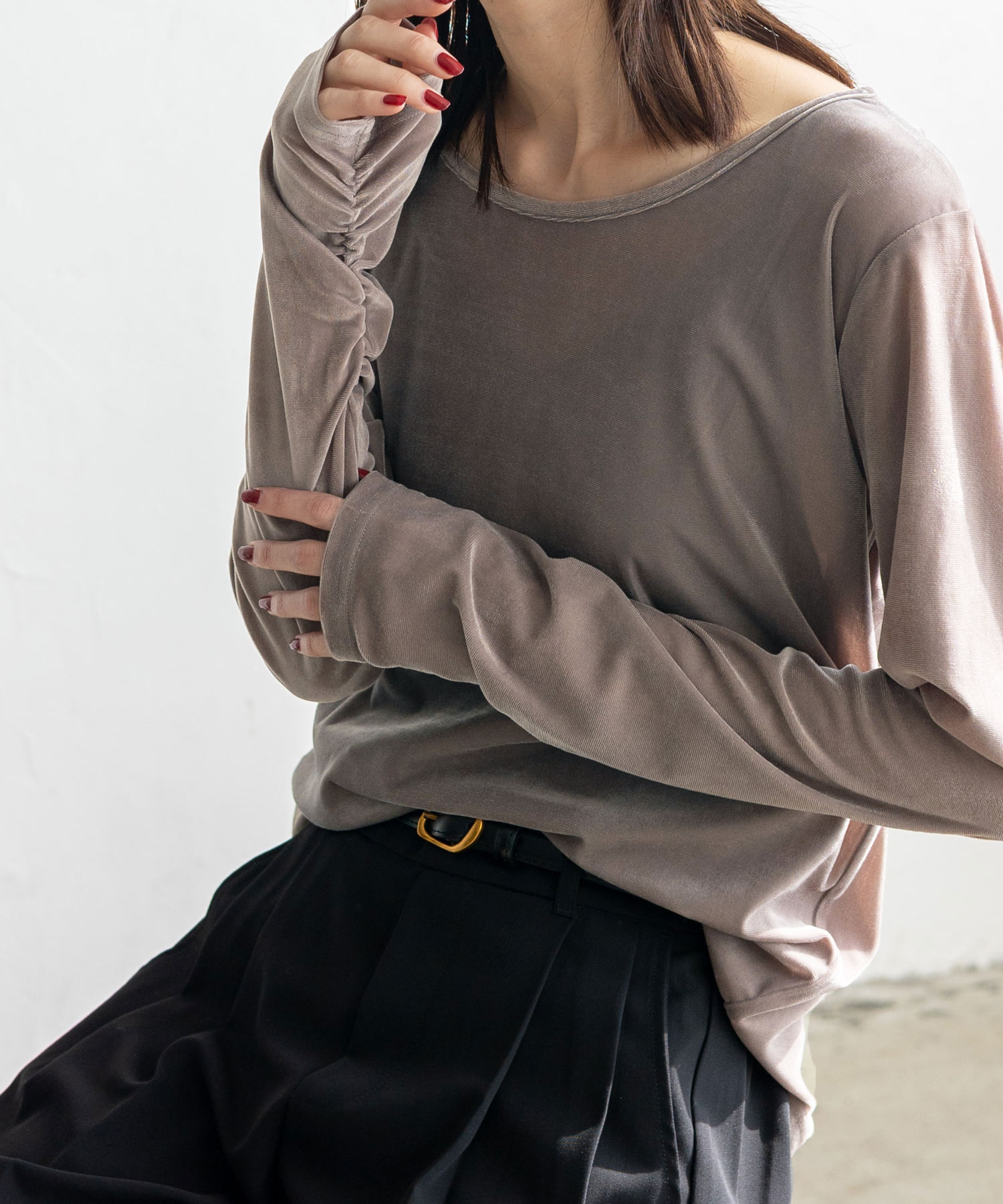 VitaFelice（ヴィータフェリーチェ） ベロア トップス レディース 秋冬