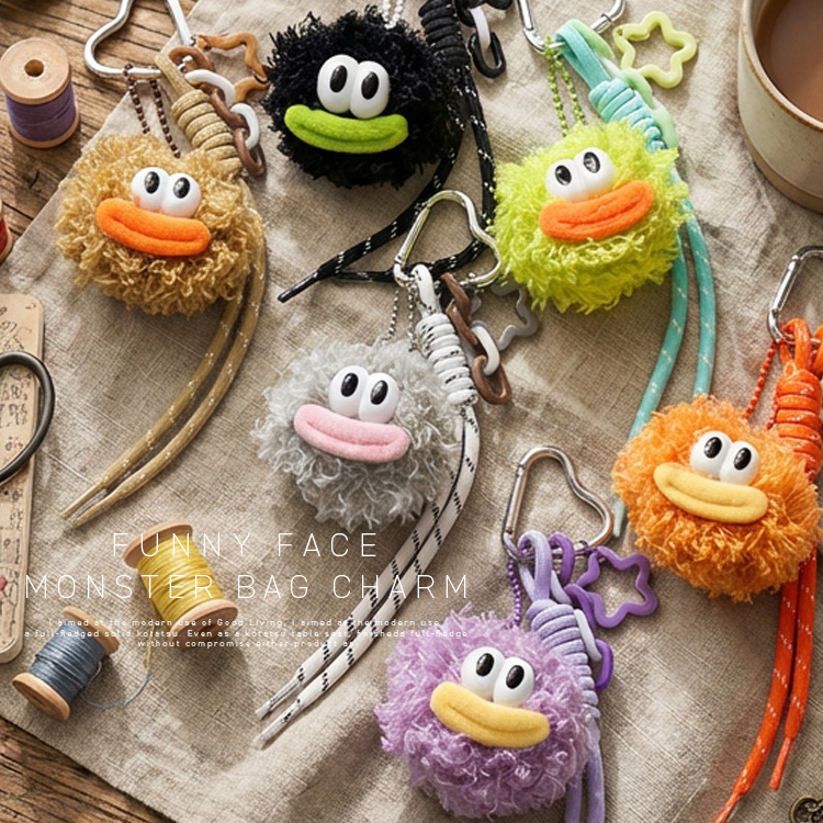 VitaFelice（ヴィータフェリーチェ） バッグチャーム フェイス