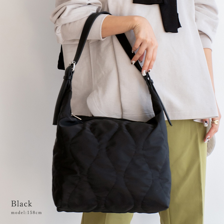 VitaFelice（ヴィータフェリーチェ） ショルダーバッグ レディース 斜