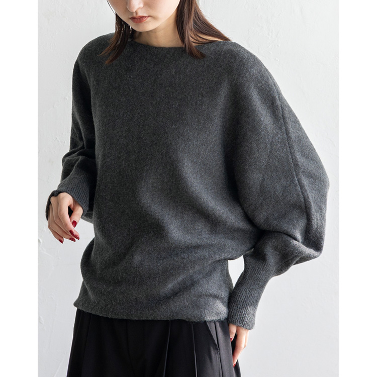 バルマン オフショルダー ブラック　ドルマンニット バイカラードルマンニットプルオーバー｜WOMEN｜250ISB70-235B｜AZUL