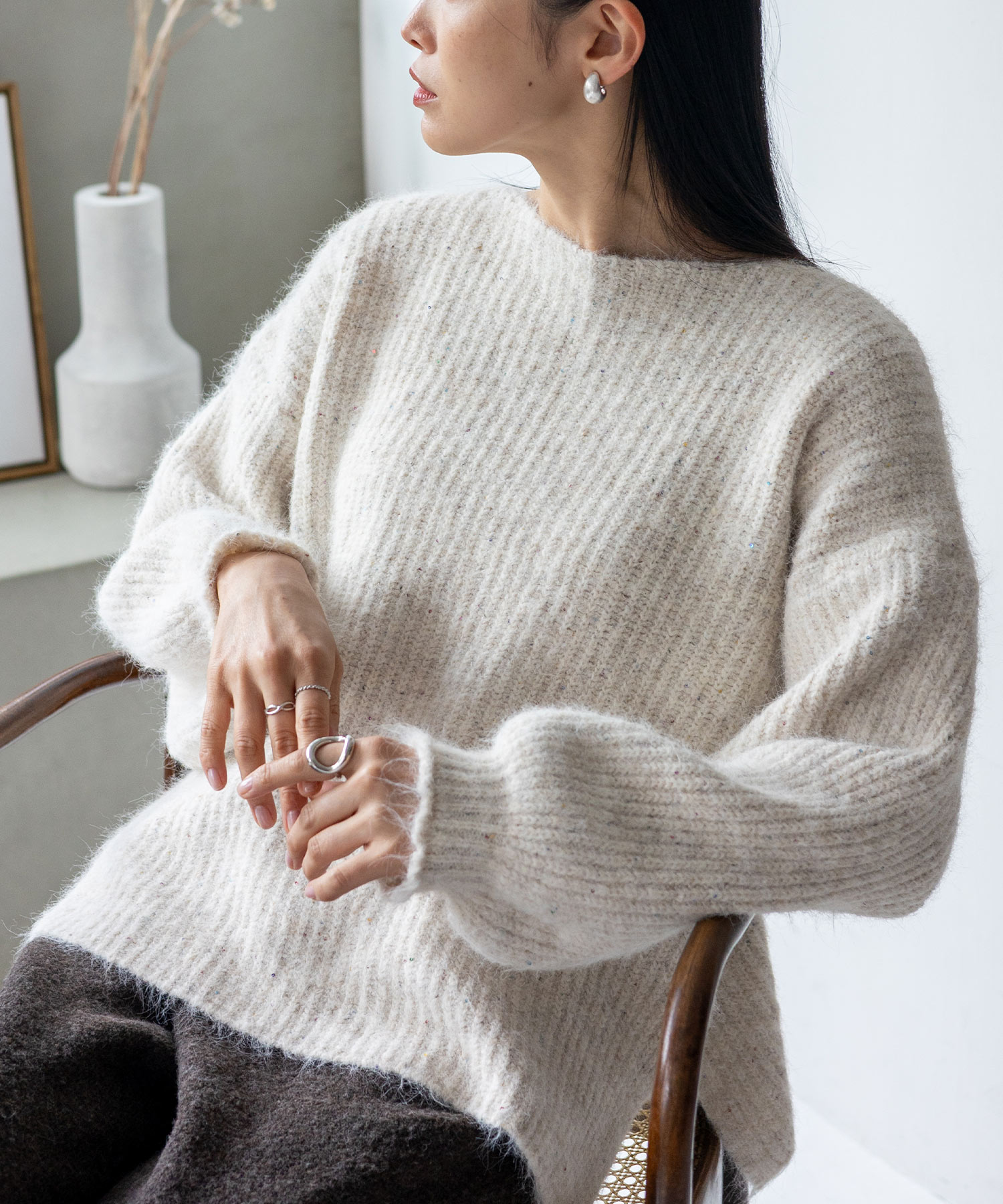 美品　アルチビオ 裏地付き　蓄熱ニット　セーター　ラメ　スパンコール　白　38 セール】 【洗える】ルレックスケーブル スパンコール ラメニット