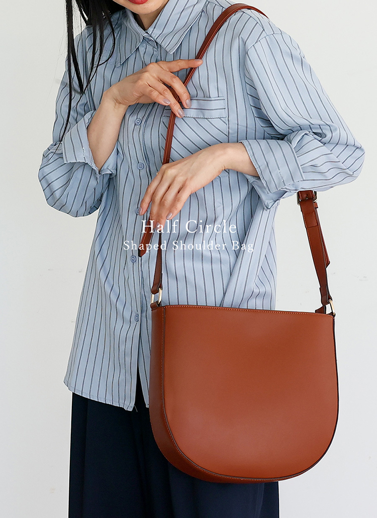 【美品】Follie Follie ワンショルダーバッグ 肩掛け ハンド 半月 VitaFelice ショルダーバッグ レディース 半月型 斜めがけ