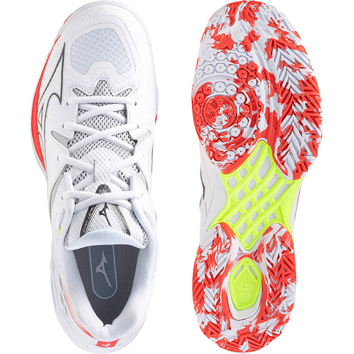 mizuno-15893_2.jpg