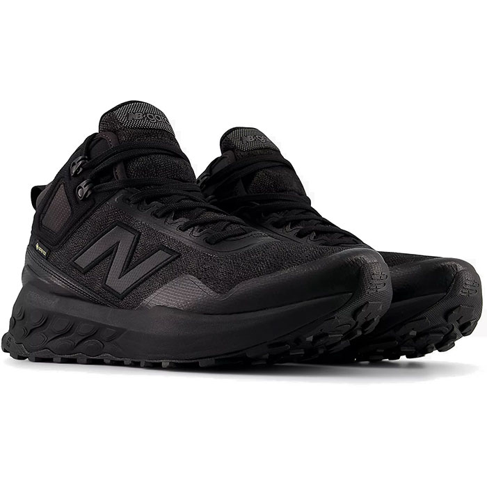 New Balance アウトドア 登山靴、トレッキングシューズ