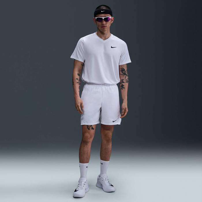 ナイキコート ヘリテージ メンズ ショートスリーブ テニストップ Mサイズ NIKE公式】ナイキコート ヘリテージ メンズ ショートスリーブ
