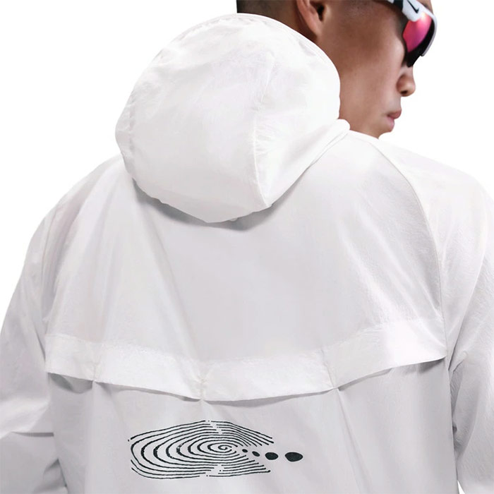 ウォーキング・ランニングウェア NIKE ripstop nylon short length jacket ウォーキング・ランニングウェア NIKE ripstop nylon short length