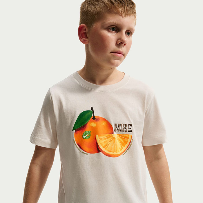 NIKE（ナイキ） ジュニア キッズ YTH NSW オレンジ S/S Tシャツ 半袖T