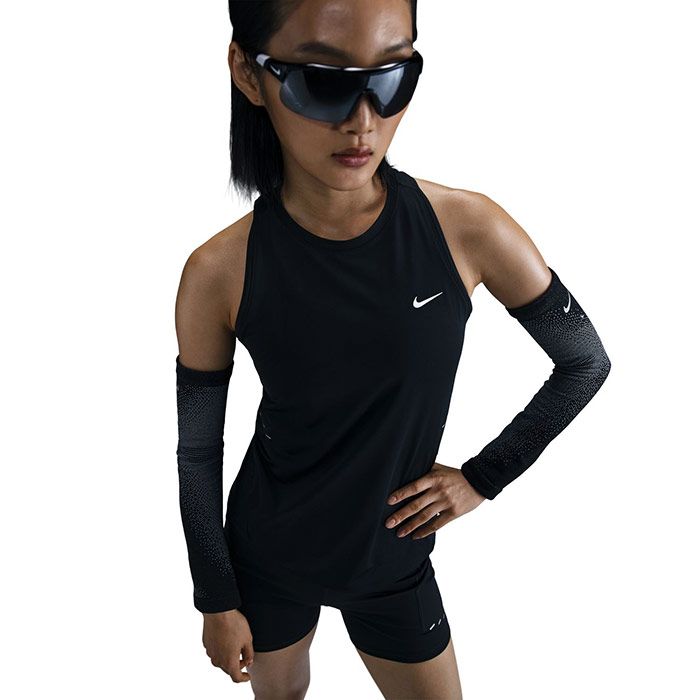 NIKE（ナイキ） レディース スウィフト DF タンクトップ フィットネス