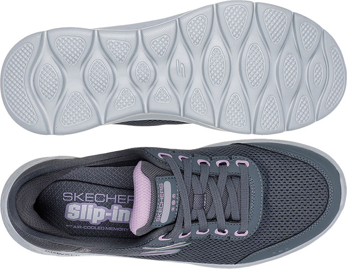 SKECHERS（スケッチャーズ） かがまず履ける 4E ワイド 幅広