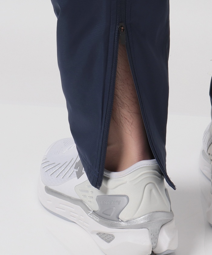 umbro アンブロ　スポーツウェア　XL umbro（アンブロ） メンズ 中わた インシュレーションパンツ サッカー