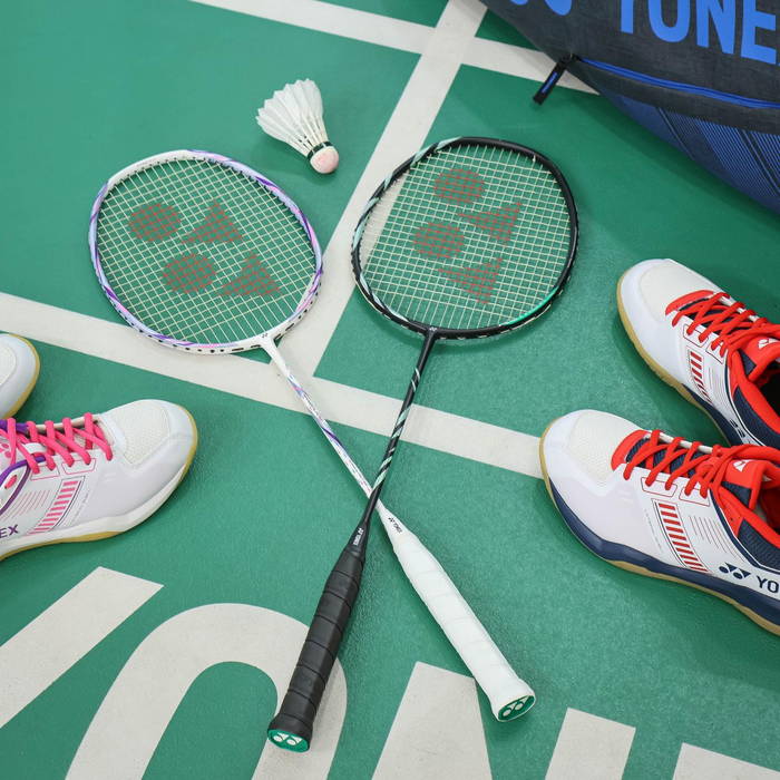 YONEX（ヨネックス） メンズ レディース ナノフレア111 バドミントン