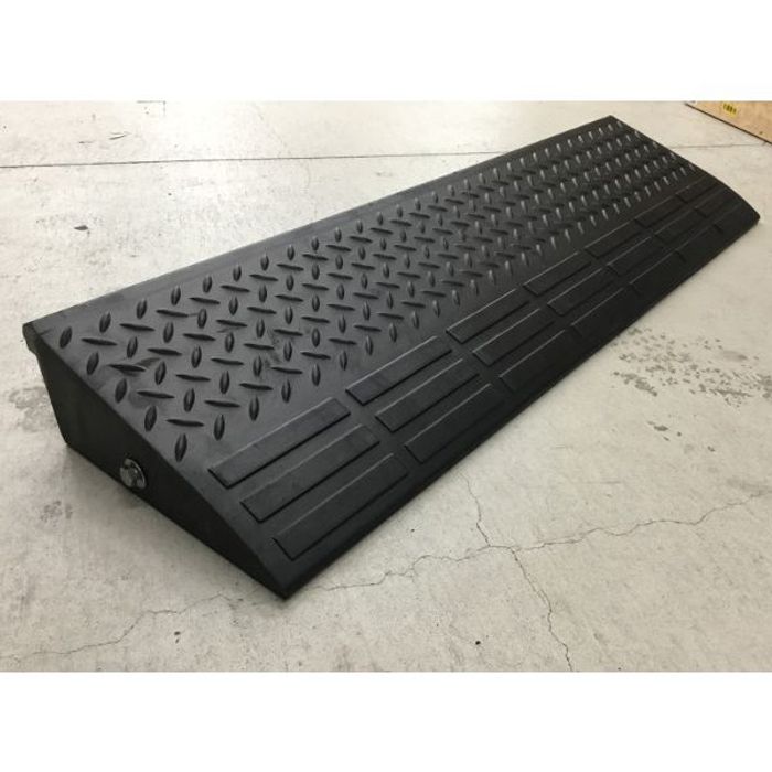 ゴム段差プレート (4t耐荷重) 600x95mm 黒 ビバホーム : ビバホーム ゴム段差プレート (4t耐荷重) 600x95mm 黒 ビバホーム : ビバホーム