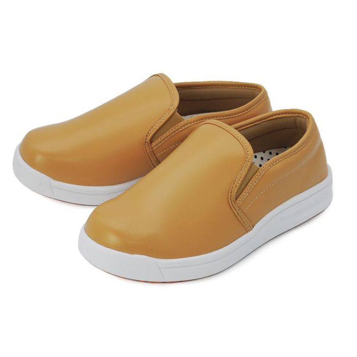 耐油底で滑りにくいシューズ ブラウン 24.5cm ブラウン（24.5