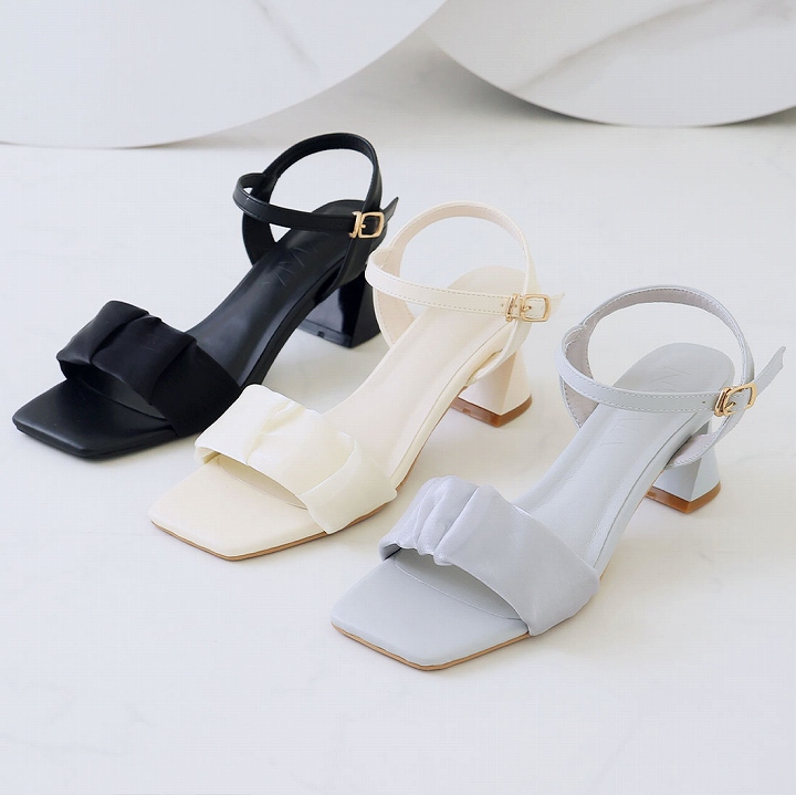 【レーシィで可愛さ最上級】★CHANEL★サンダル★数量僅か 楽天市場】サンダル レディース 厚底 スポーツサンダル 白