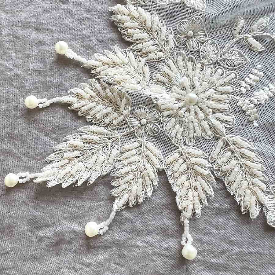 フレンチレース テーブルクロス 85×85cm 刺繍 チュールレース