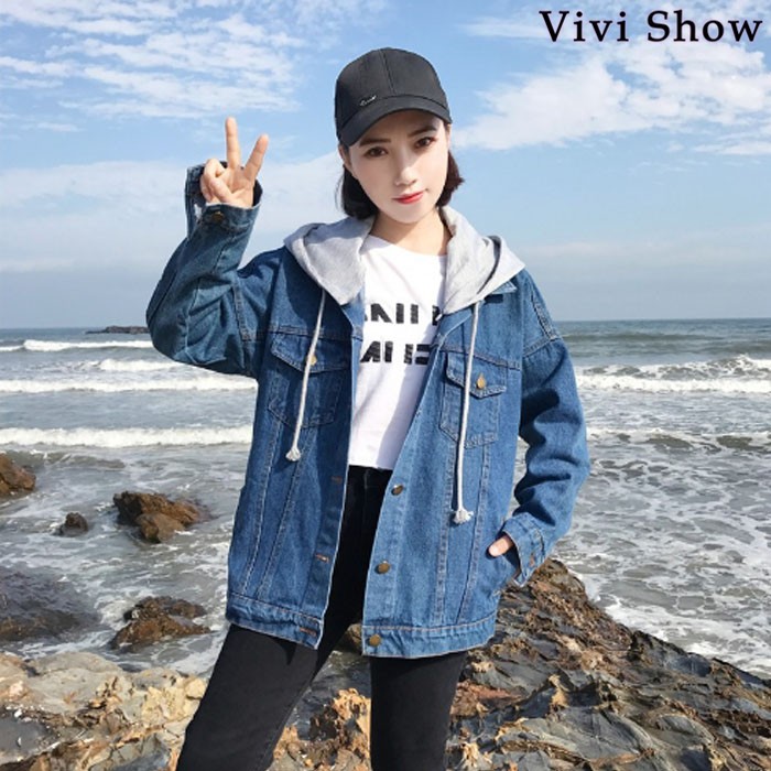 フード付きダークブルーデニムジャケット