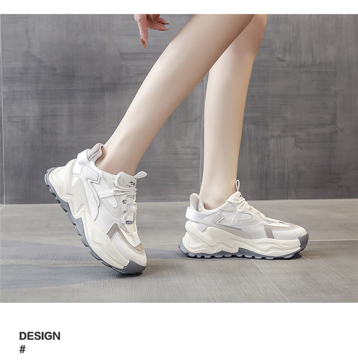 バーンヤードストーム　Vibram ベージュ ダッドスニーカー　S バーンヤードストーム Vibram ベージュ ダッドスニーカー S