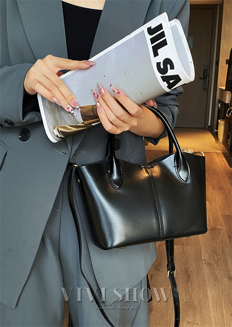 本革 ショルダーバッグ バッグ カバン 牛革 革 レディース レザー 女性