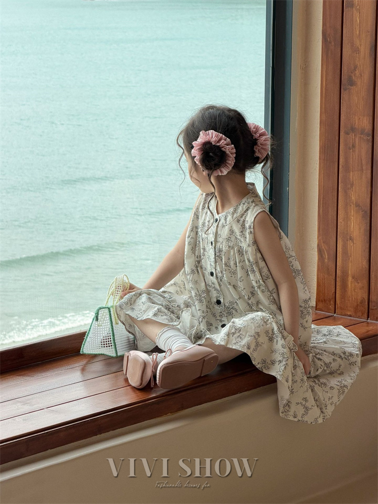 花柄ノースリーブワンピース　4Y ワンピース 子供 ガールズ ノースリーブ 女の子 夏 コットンワンピース