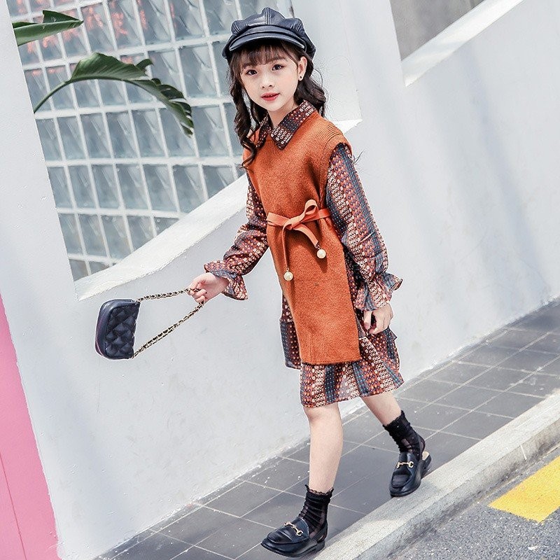 【新品未使用】2点セット‼️N°21 Kids ニットワンピース(サイズ:6歳) 新品未使用】2点セット‼️N°21 Kids ニットワンピース(サイズ:6歳)