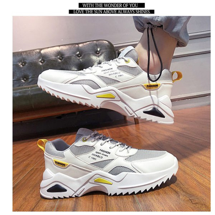 umbro レトロ ランニングシューズ 厚底\n婦人靴 スニーカー UMBRO スニーカー 厚底 - メルカリ