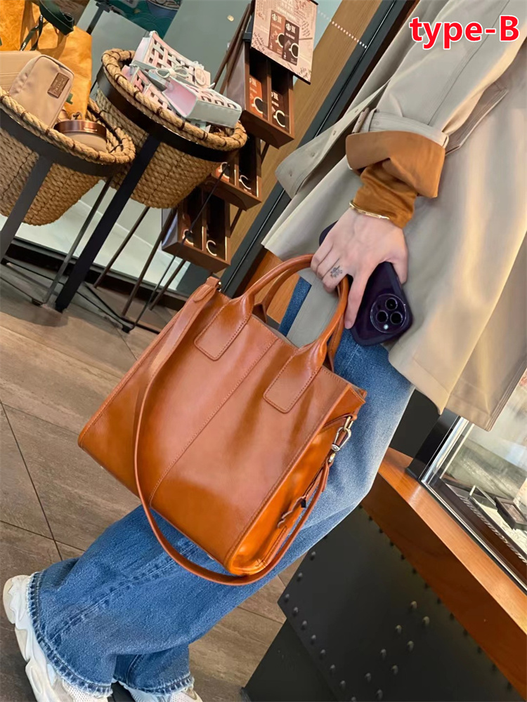 本革 バッグ レディース トートバッグ　2way トートバッグ レディース トート a4 通勤通学 通勤バッグ 通勤 通学の画像