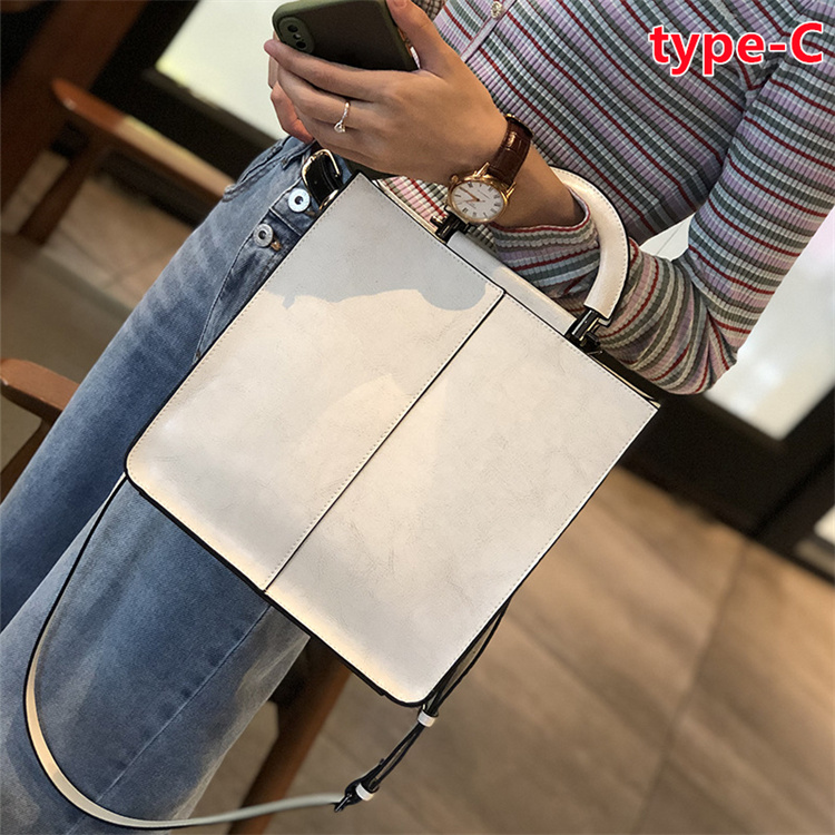 本革 バッグ レディース トートバッグ　2way トートバッグ レディース トート a4 通勤通学 通勤バッグ 通勤 通学の画像