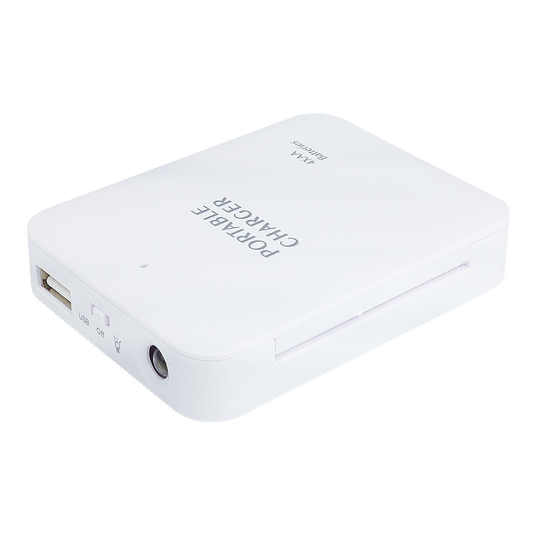 乾電池式 モバイルバッテリー LEDライト 単3形電池 USB出力 携帯