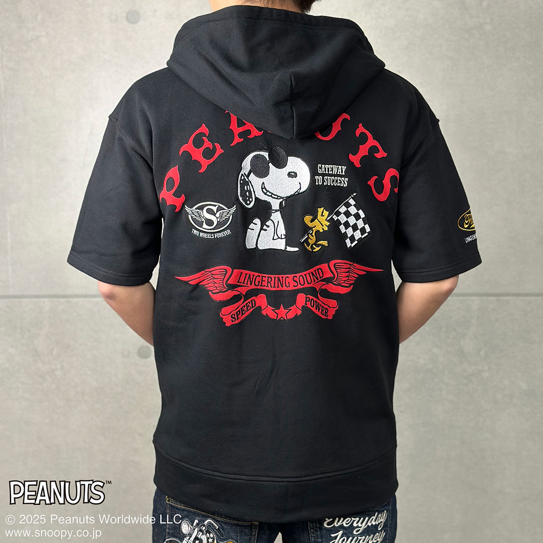 Flag staff SNOOPY×Flagstaff ChekredFlag Foodie フラッグスタッフ