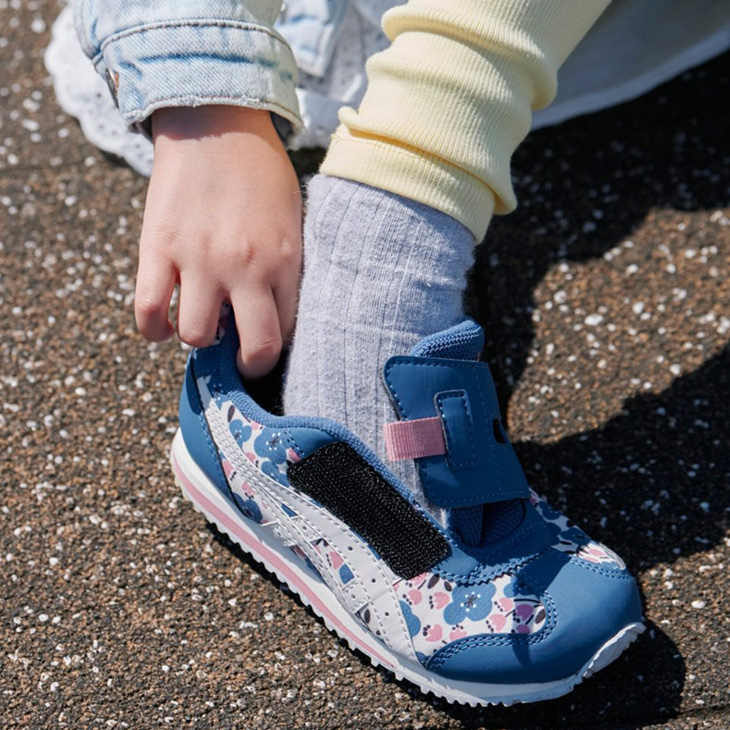 廃盤品 アシックスの(XW2725)女子バレーボールブルマー買取入荷