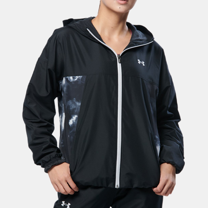 UNDER ARMOUR ウィンドブレーカー ジャケット レディース