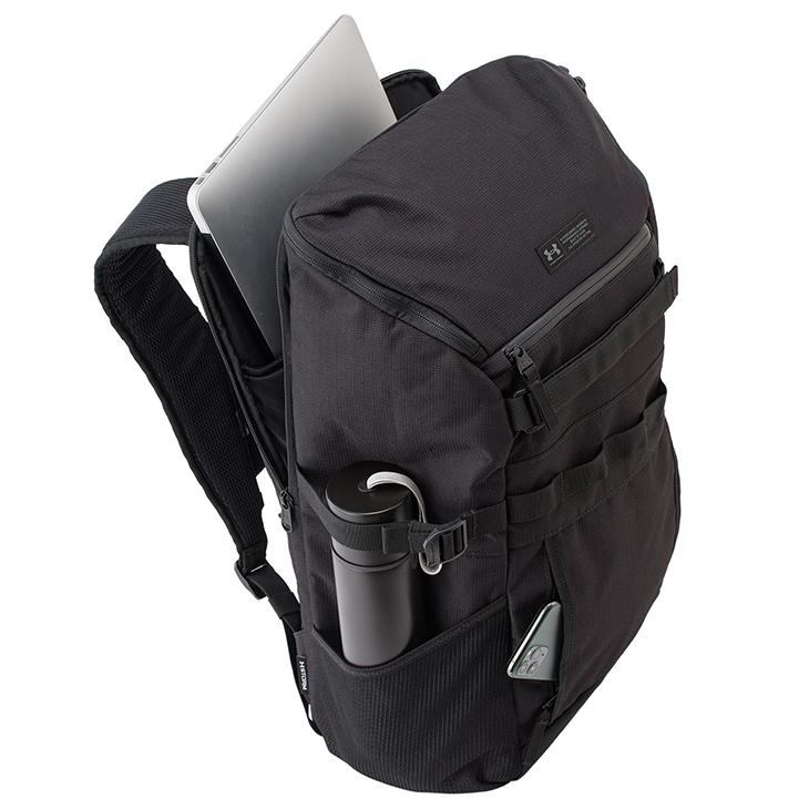 UNDER ARMOUR（アンダーアーマー） リュック 30L メンズ レディース