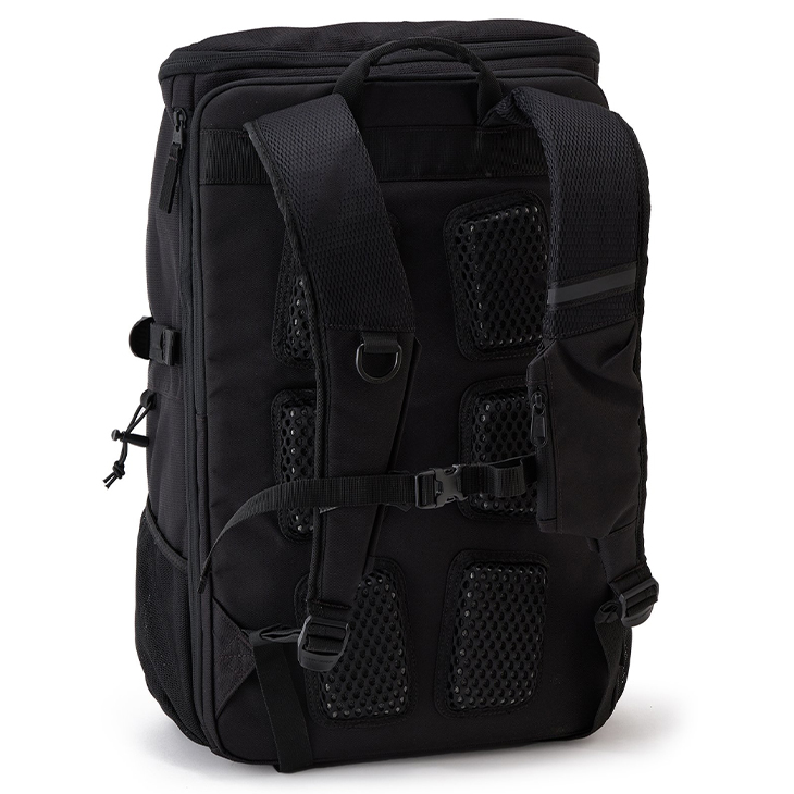 UNDER ARMOUR（アンダーアーマー） リュック 30L メンズ レディース