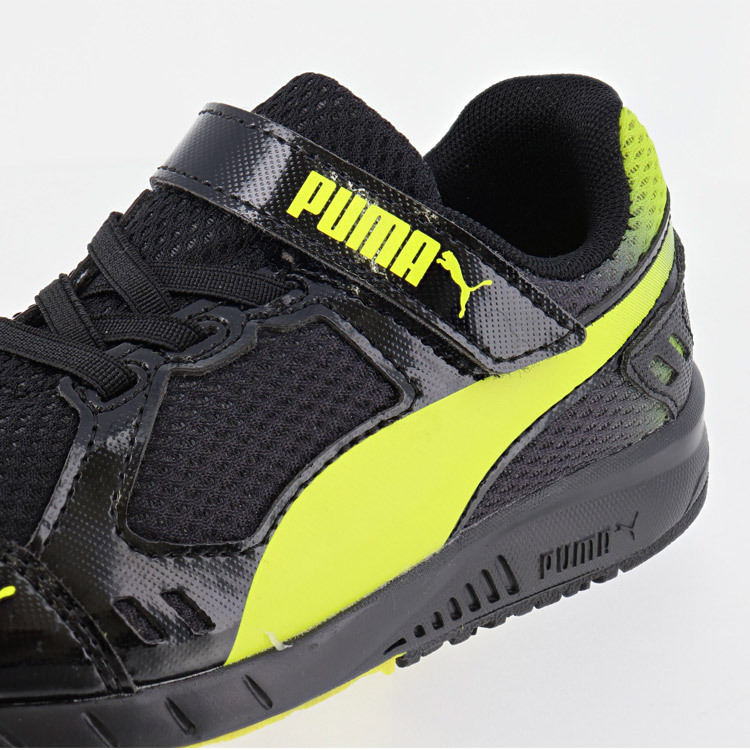 サトウページ③ PUMA キッズシューズ 17.0-24cm スニーカー ジュニア 子供靴
