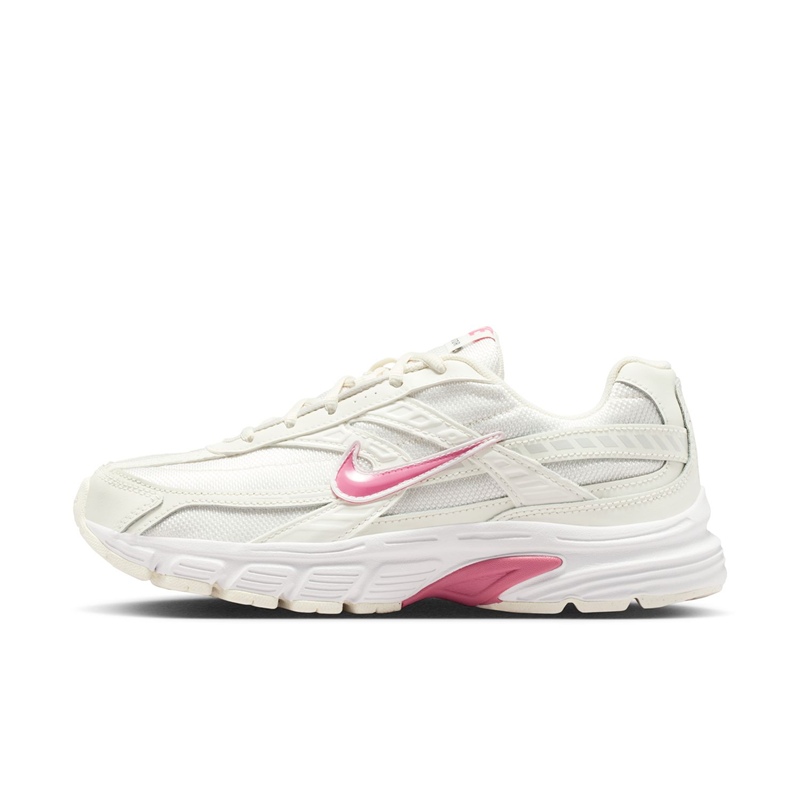 NIKE レディースシューズ NIKE（ナイキ） ランニングシューズ レディース NIKE WMNS イニシ