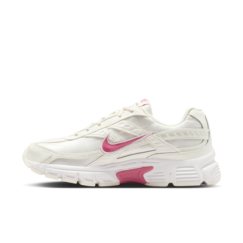 NIKE（ナイキ） ランニングシューズ レディース NIKE WMNS イニシ