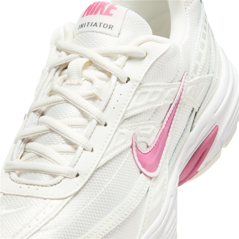 NIKE（ナイキ） ランニングシューズ レディース NIKE WMNS イニシ